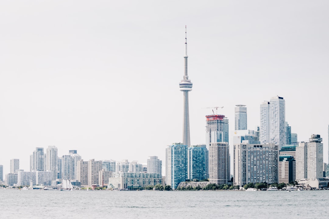 Photo by Scott Webb CN tower, Canada